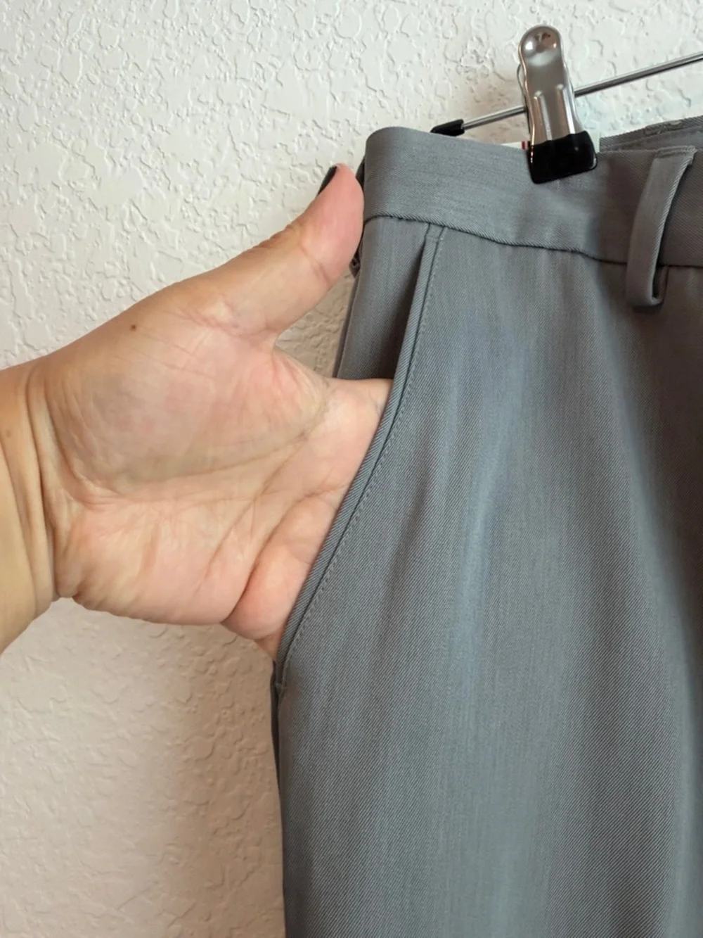Izod Slim Fit Easy Care Dress Pants in Gray - Picture 6 of 7